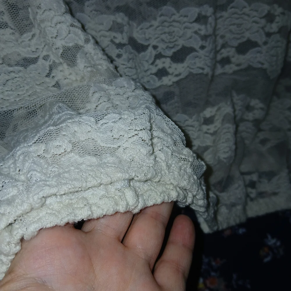 Top - Picture 3 of 6